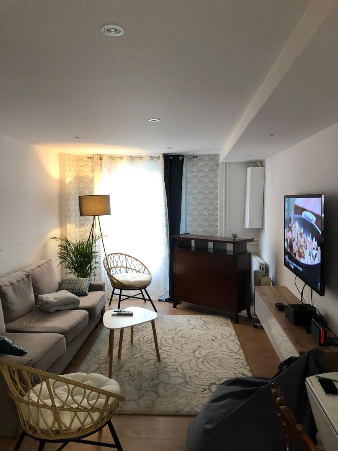 Agreable Maison De Ville ,Calme Avec Tous Les Commerces A 150M Шербур-ан-Котантен Экстерьер фото